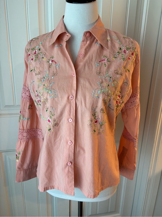 Femme Tops - Embroidered Pink Button-Front Women's Shirt